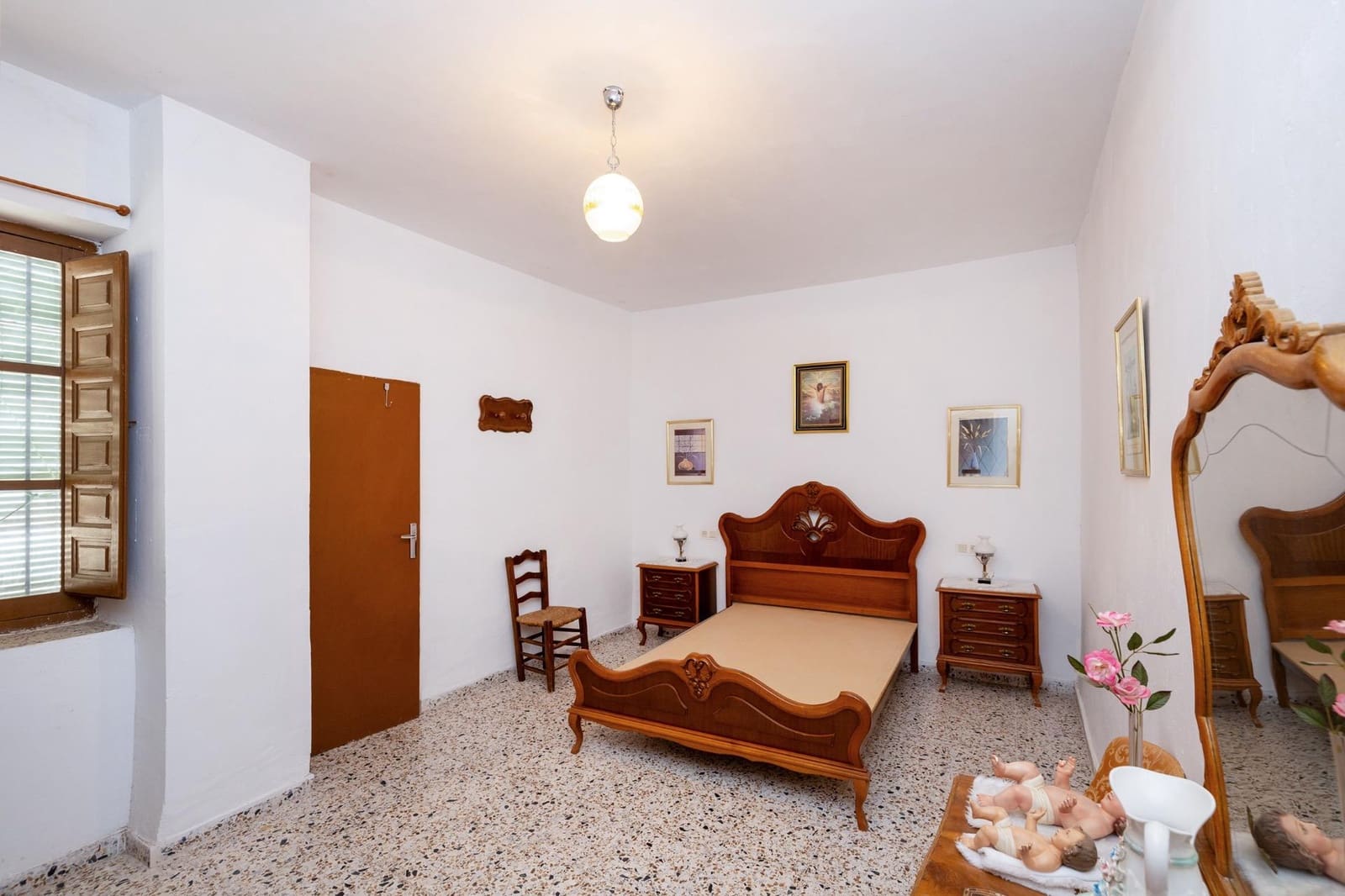 5 bedroom Townhouse for sale in El Pinar - € 84,900 (Ref: 9494599)