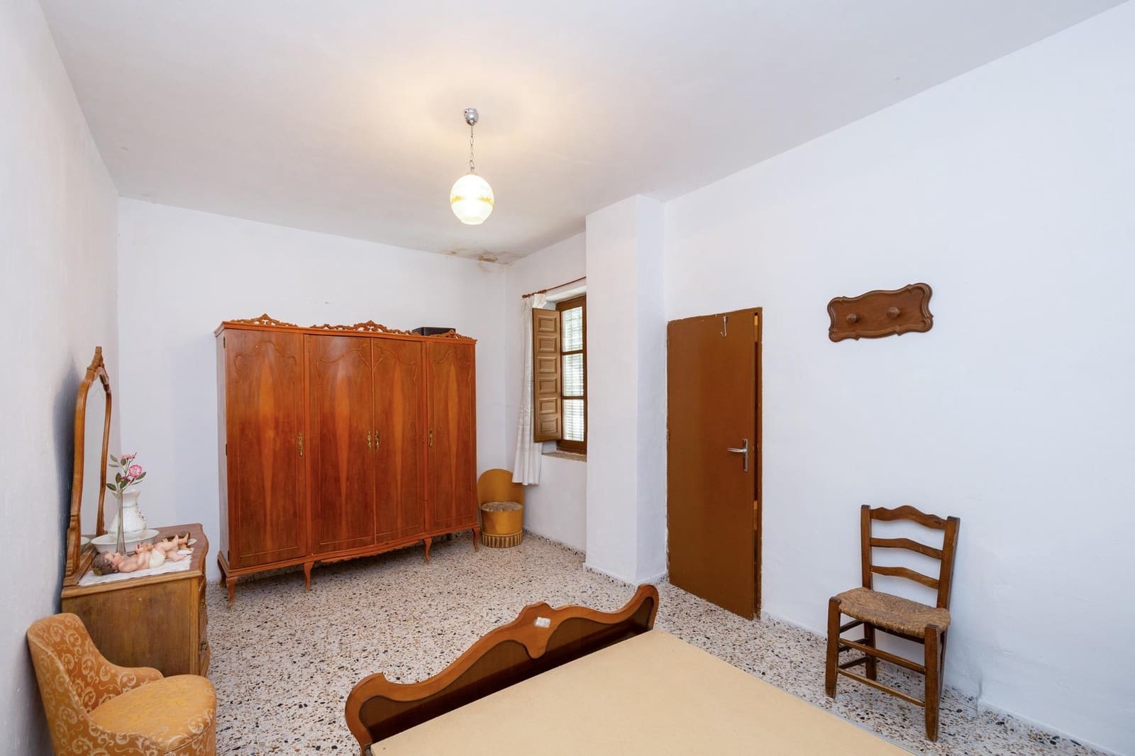 5 bedroom Townhouse for sale in El Pinar - € 84,900 (Ref: 9494599)