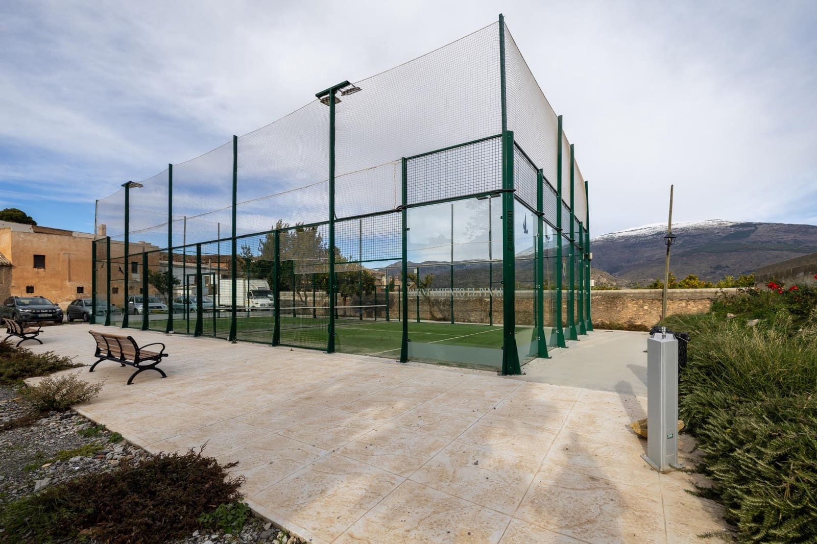 5 bedroom Townhouse for sale in El Pinar - € 84,900 (Ref: 9494599)