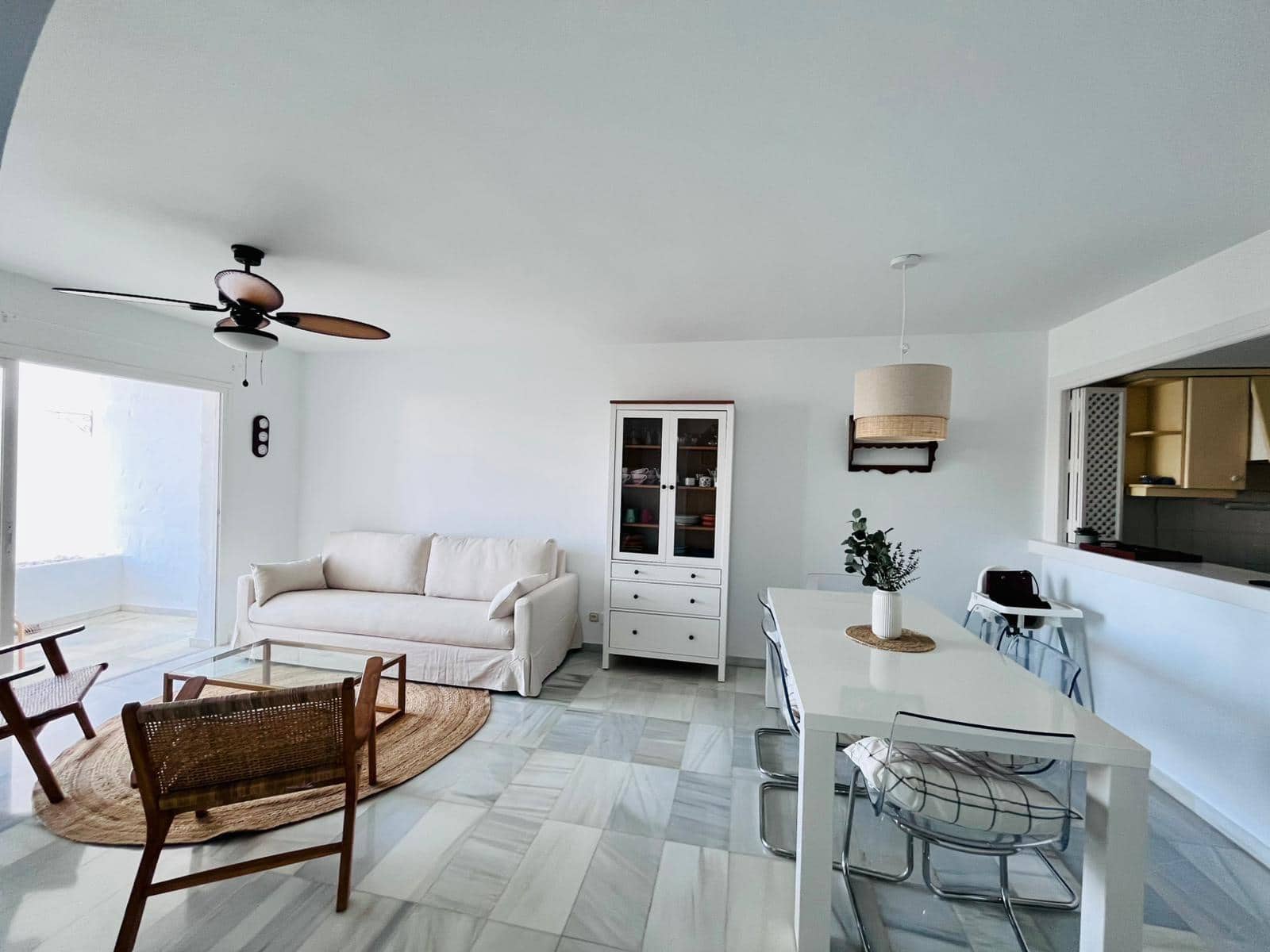 2 bedroom Flat for sale in La Herradura - € 385,000 (Ref: 9497167)