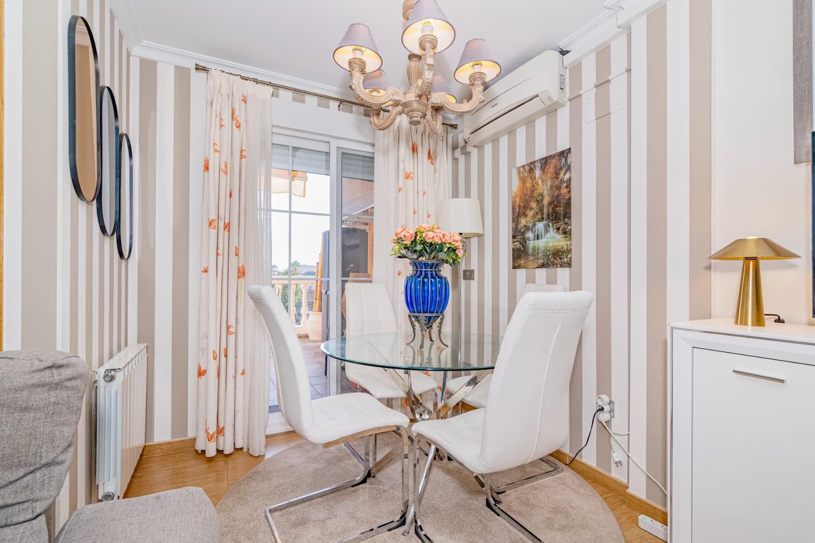 2 Zimmer Penthouse zu verkaufen in Churriana de la Vega mit Garage - 185.000 € (Ref: 9502337)