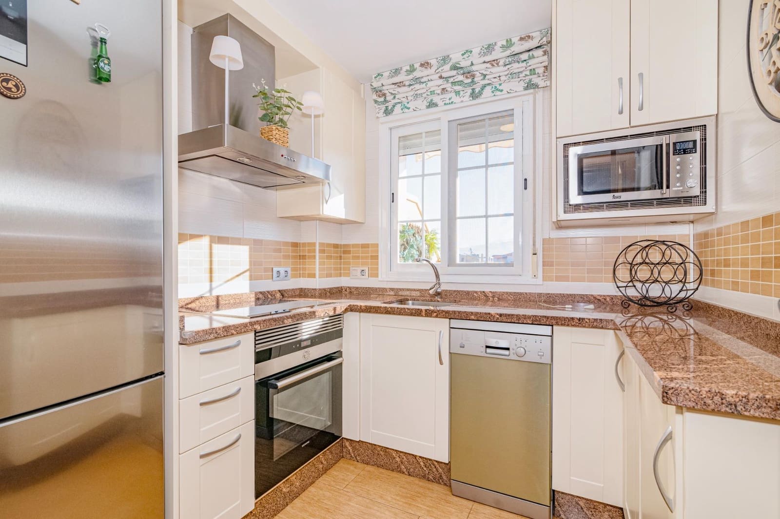 2 Zimmer Penthouse zu verkaufen in Churriana de la Vega mit Garage - 185.000 € (Ref: 9502337)