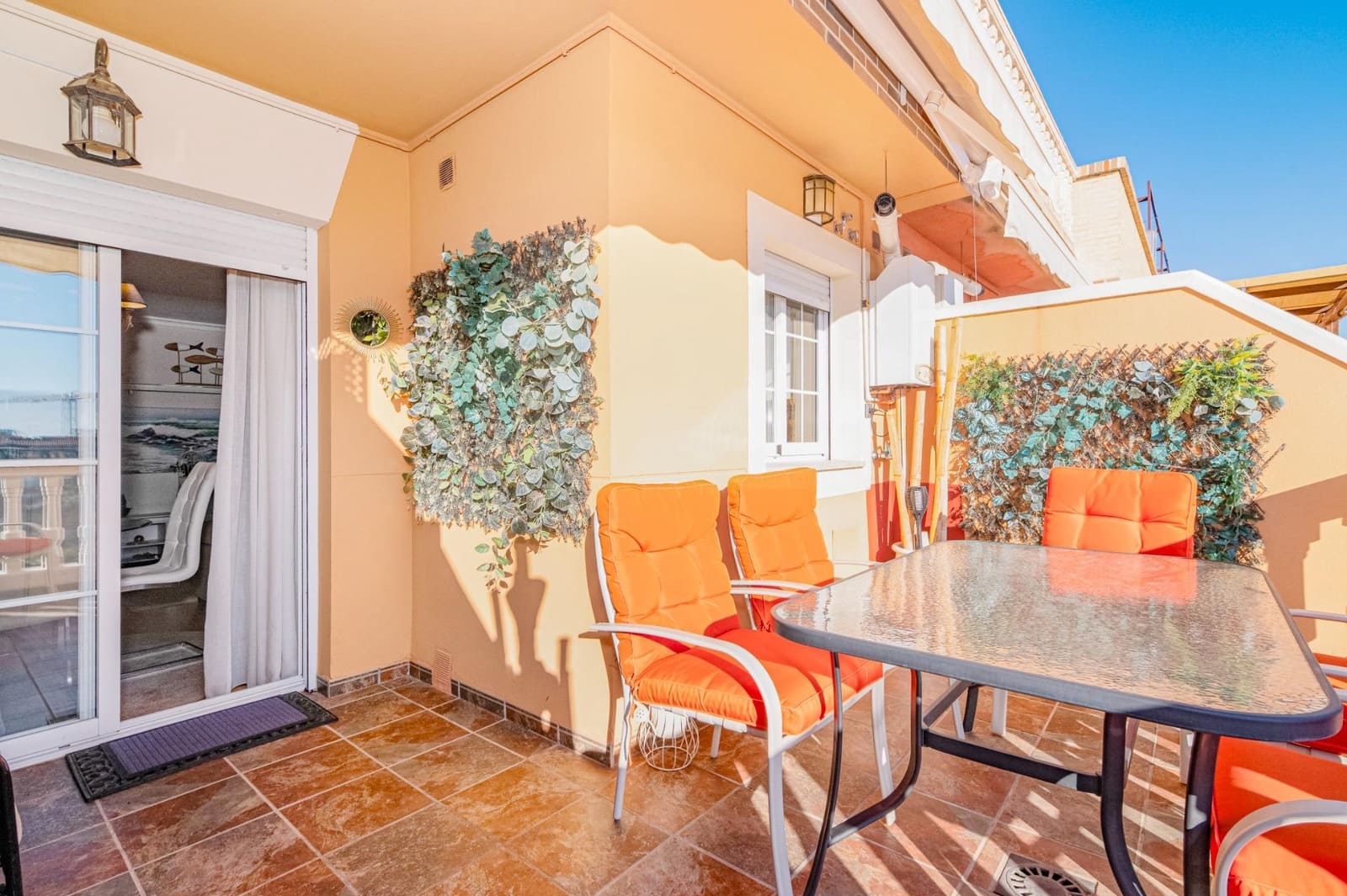 2 Zimmer Penthouse zu verkaufen in Churriana de la Vega mit Garage - 185.000 € (Ref: 9502337)