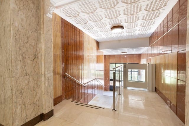 4 soverom Leilighet til salgs i Granada by - € 160 000 (Ref: 9504255)