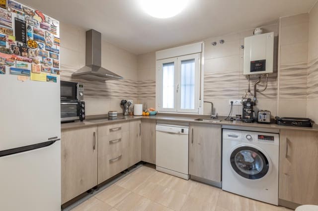 2 quarto Apartamento para venda em Las Gabias com piscina - 149 000 € (Ref: 9504257)