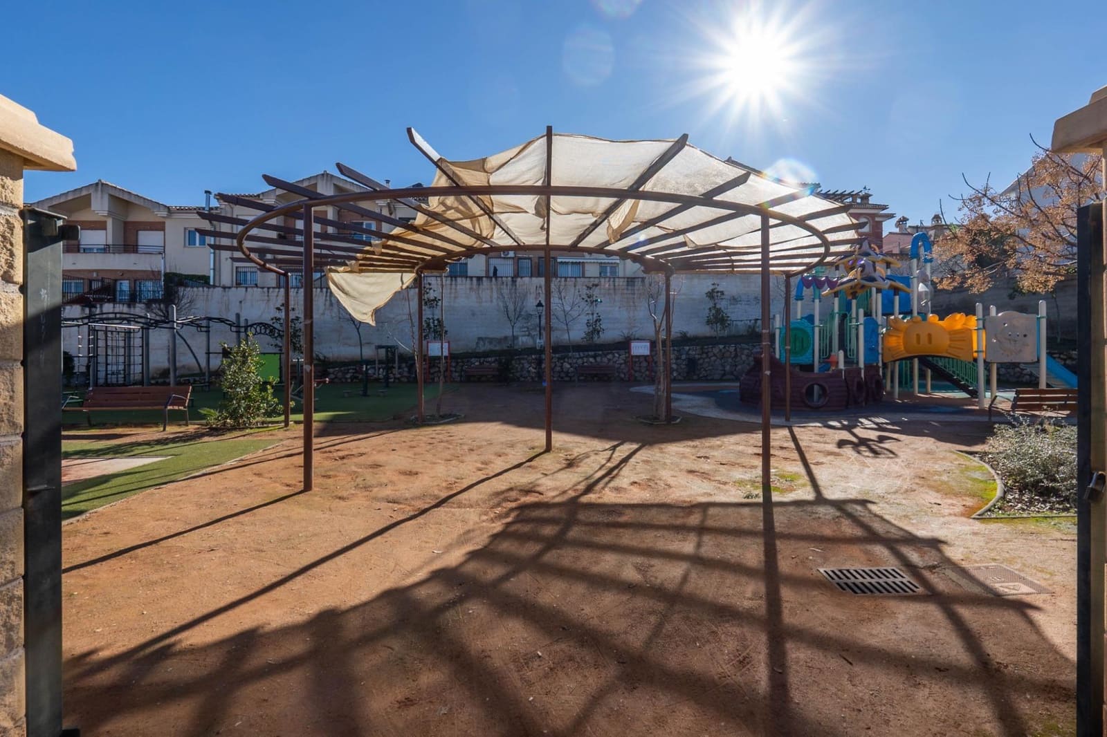 4 soverom Villa til salgs i Monachil - € 350 000 (Ref: 9508852)