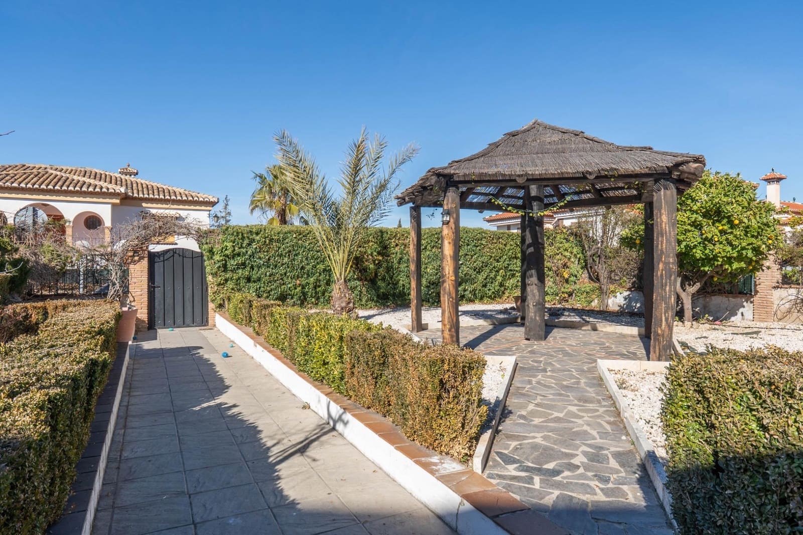 4 soverom Villa til salgs i Monachil - € 350 000 (Ref: 9508852)