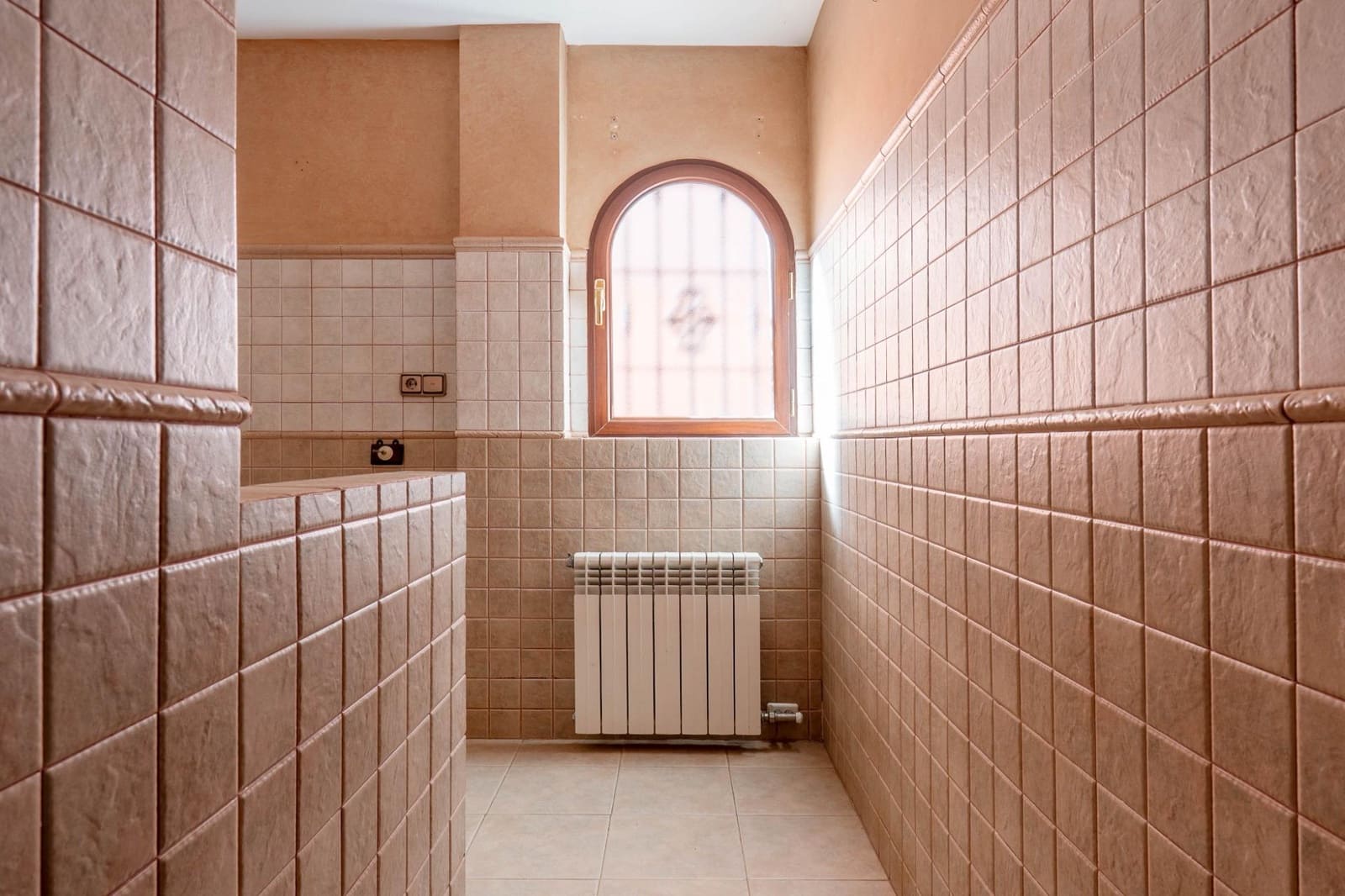 4 soverom Villa til salgs i Monachil - € 350 000 (Ref: 9508852)