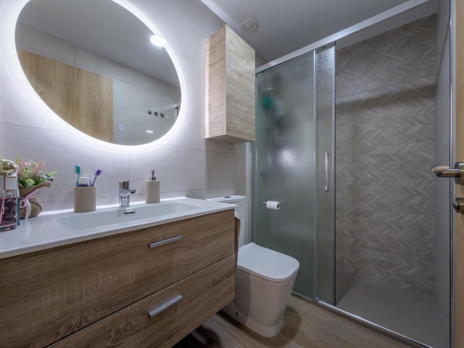 2 bedroom Flat for sale in Salobrena with pool garage - € 259,000 (Ref: 9513388)