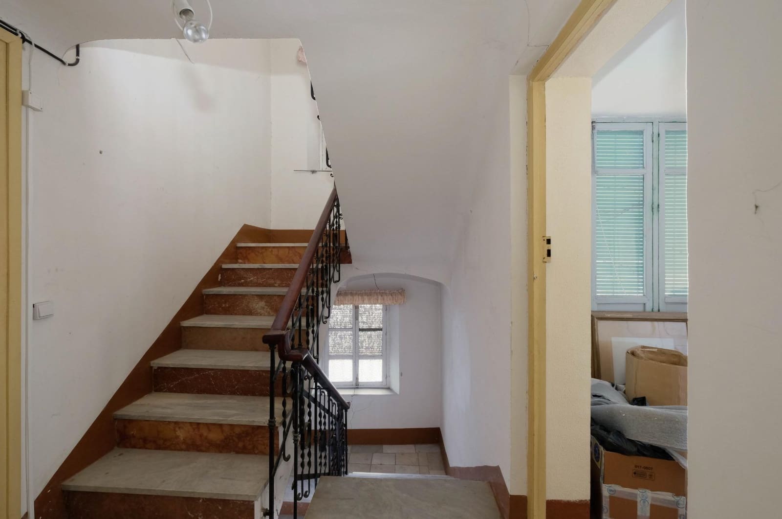 13 sovrum Finca/Hus på landet till salu i La Zubia - 350 000 € (Ref: 9513389)