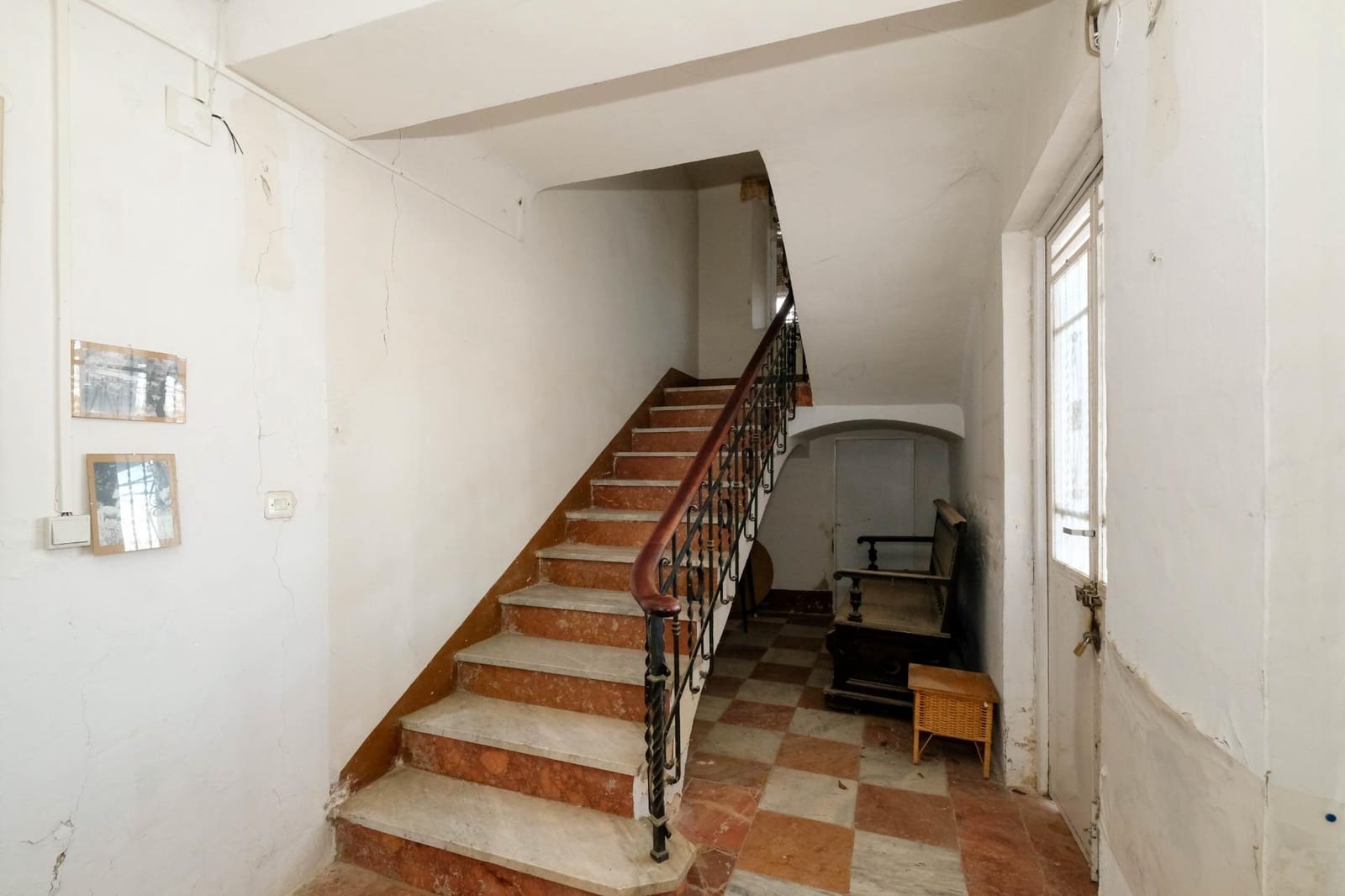 13 sovrum Finca/Hus på landet till salu i La Zubia - 350 000 € (Ref: 9513389)