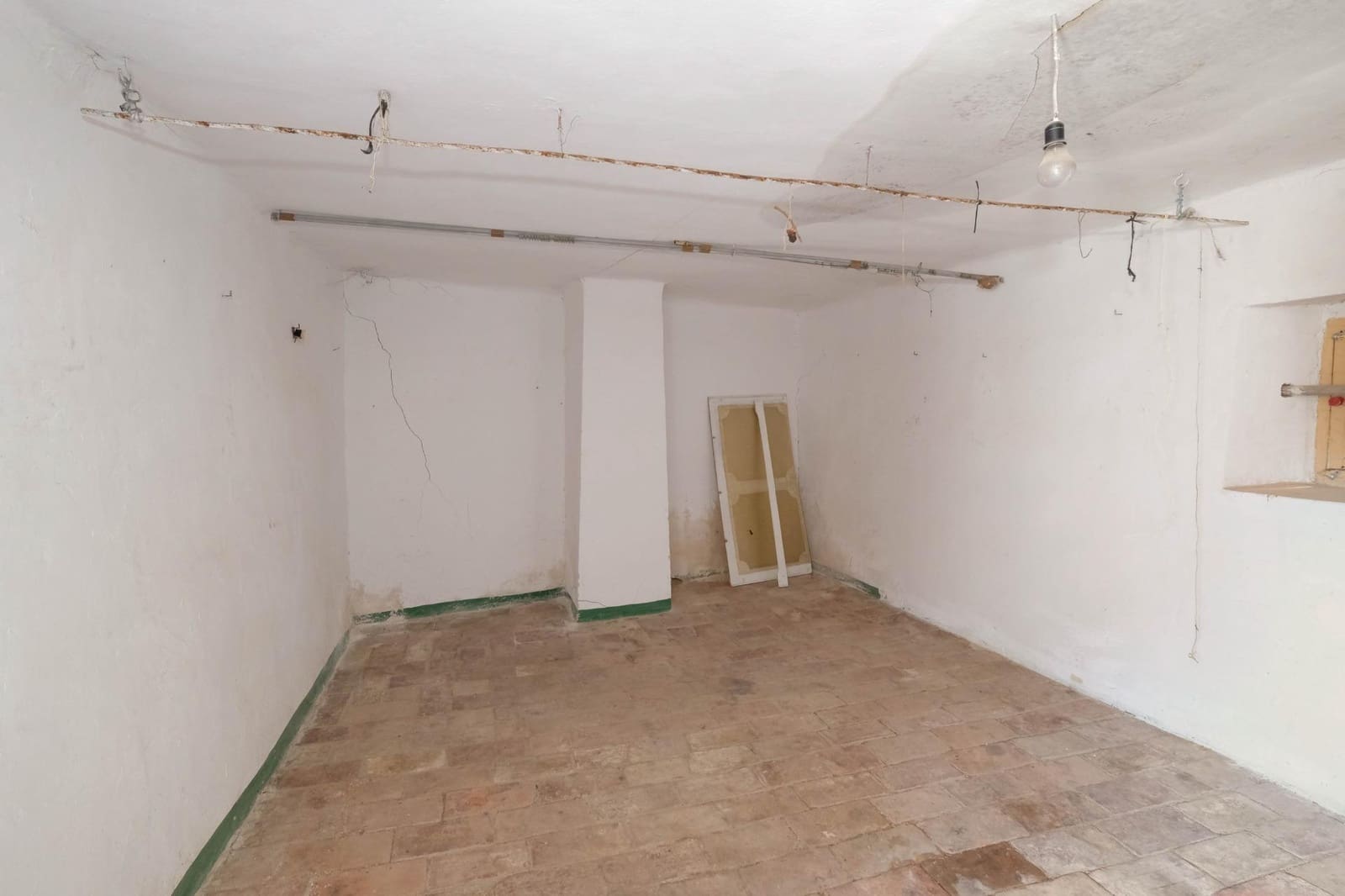 13 sovrum Finca/Hus på landet till salu i La Zubia - 350 000 € (Ref: 9513389)