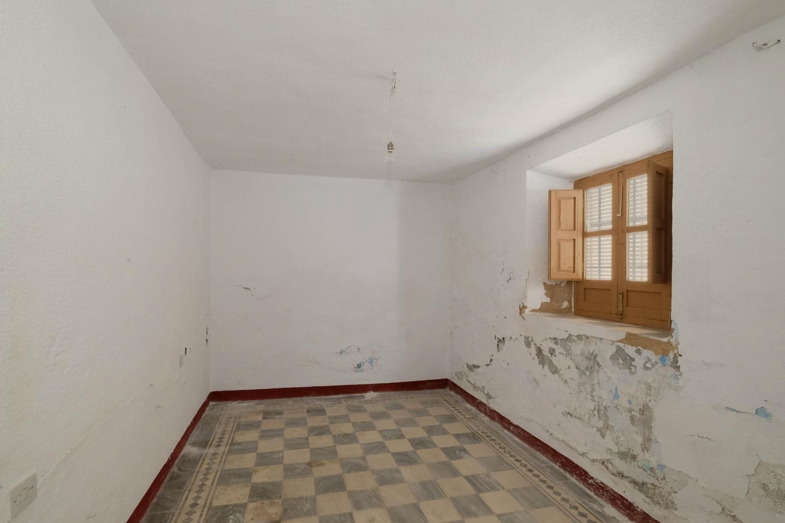 13 sovrum Finca/Hus på landet till salu i La Zubia - 350 000 € (Ref: 9513389)