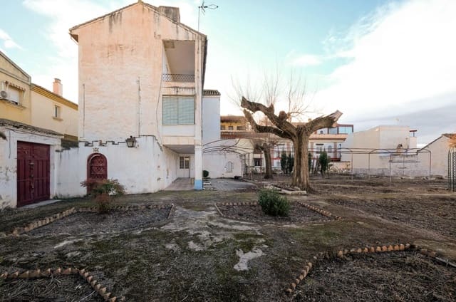 13 sovrum Finca/Hus på landet till salu i La Zubia - 350 000 € (Ref: 9513389)