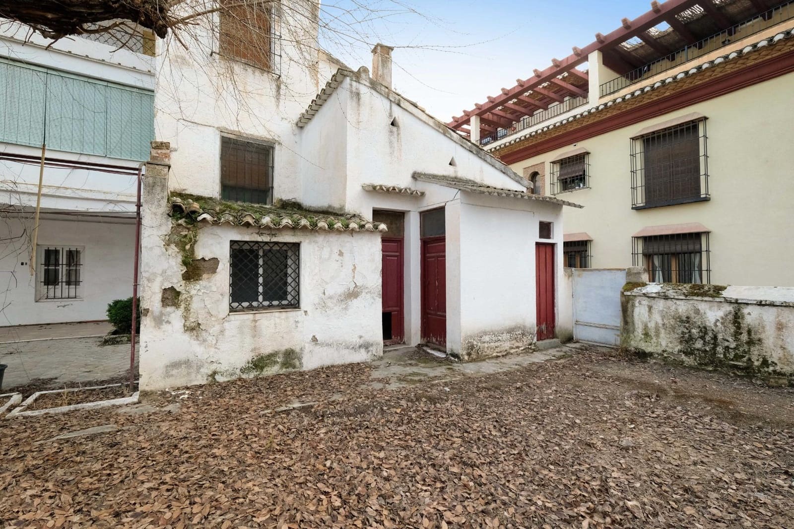 13 sovrum Finca/Hus på landet till salu i La Zubia - 350 000 € (Ref: 9513389)