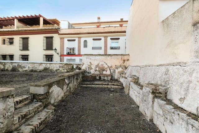 13 sovrum Finca/Hus på landet till salu i La Zubia - 350 000 € (Ref: 9513389)