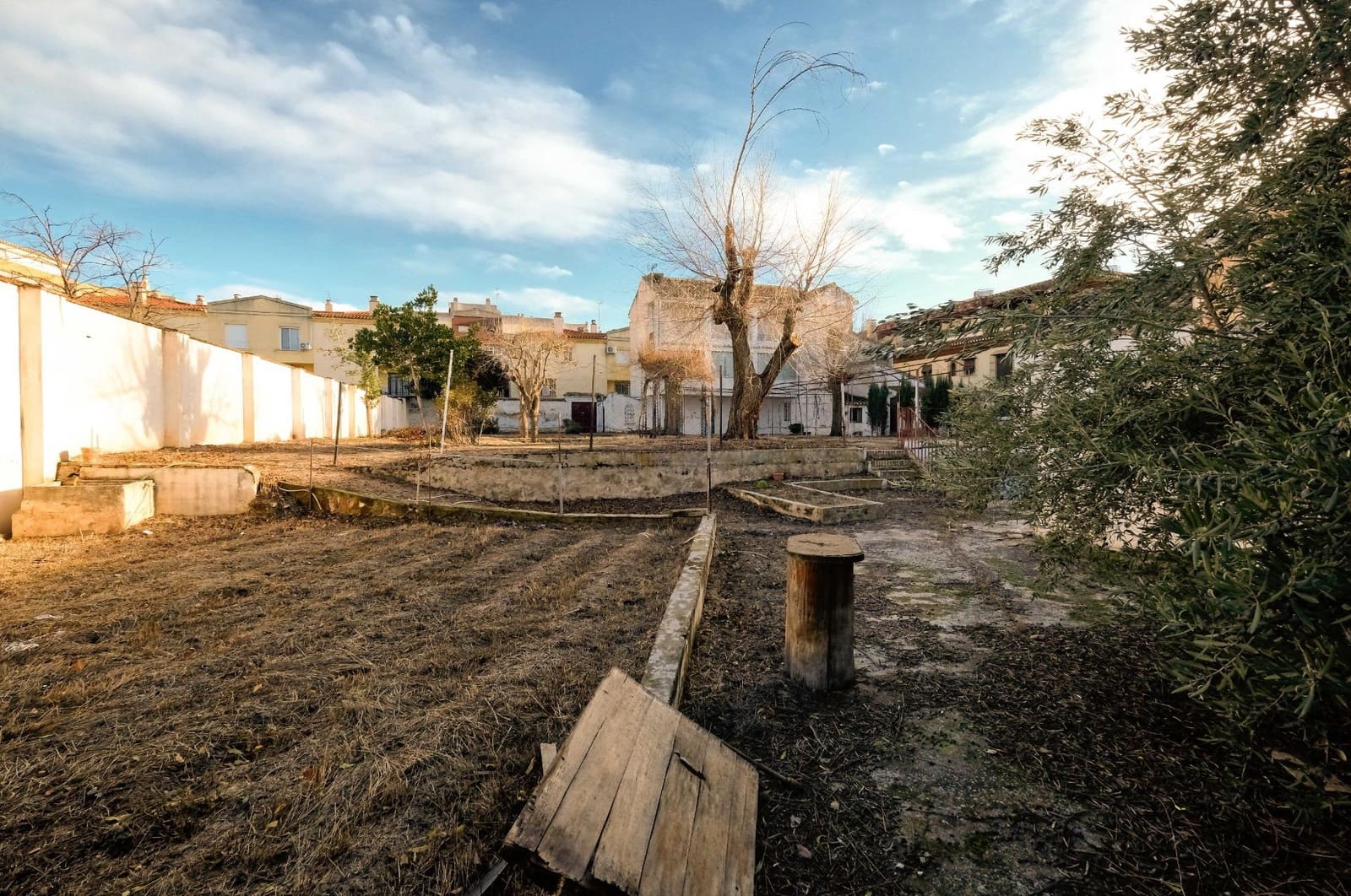 13 sovrum Finca/Hus på landet till salu i La Zubia - 350 000 € (Ref: 9513389)