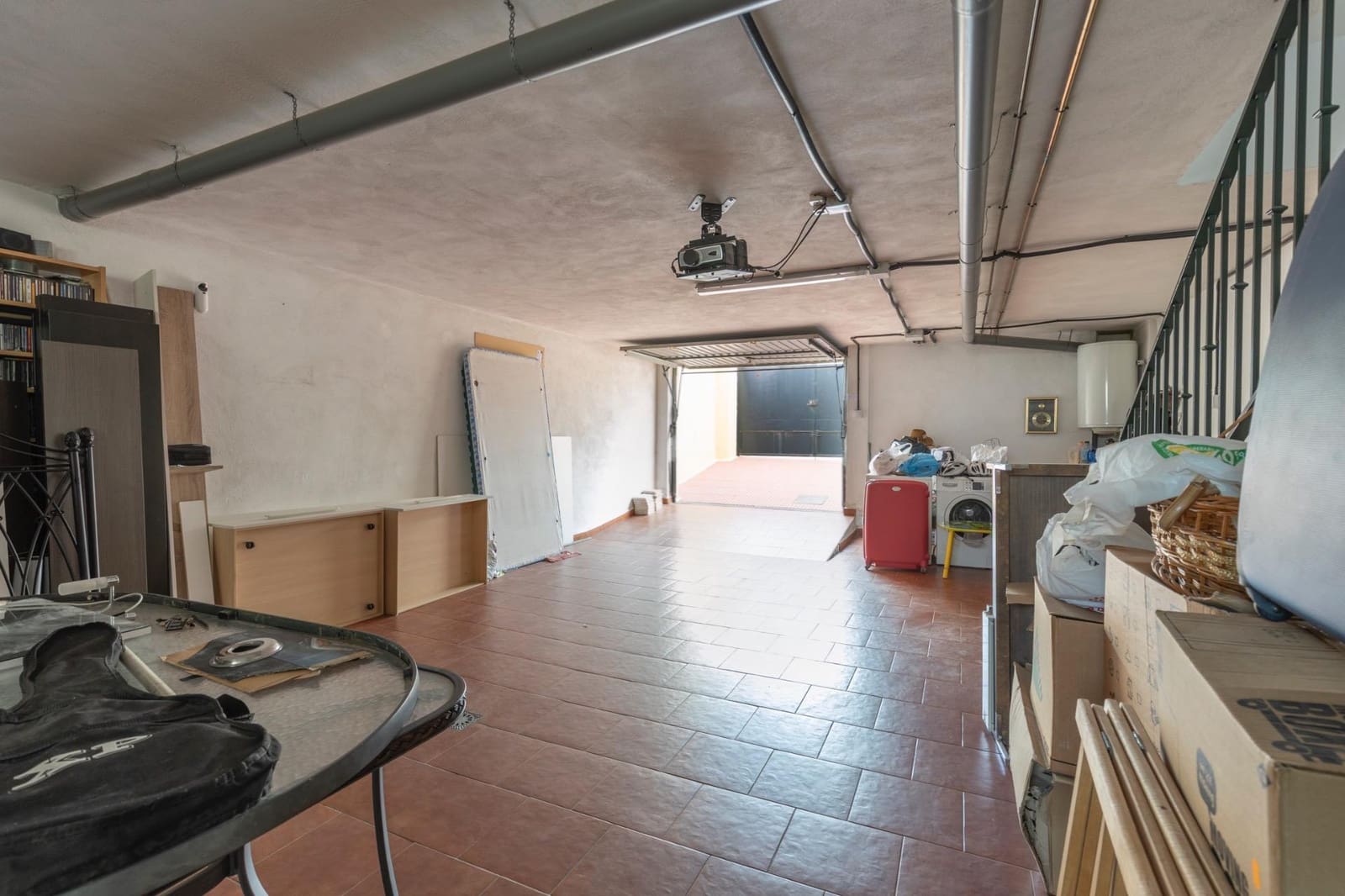 3 slaapkamer Halfvrijstaande villa te koop in Belicena met garage - € 239.900 (Ref: 9518888)
