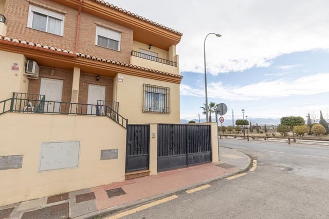 3 slaapkamer Halfvrijstaande villa te koop in Belicena, Vegas del Genil met garage - € 239.900 (Ref: 9518888)
