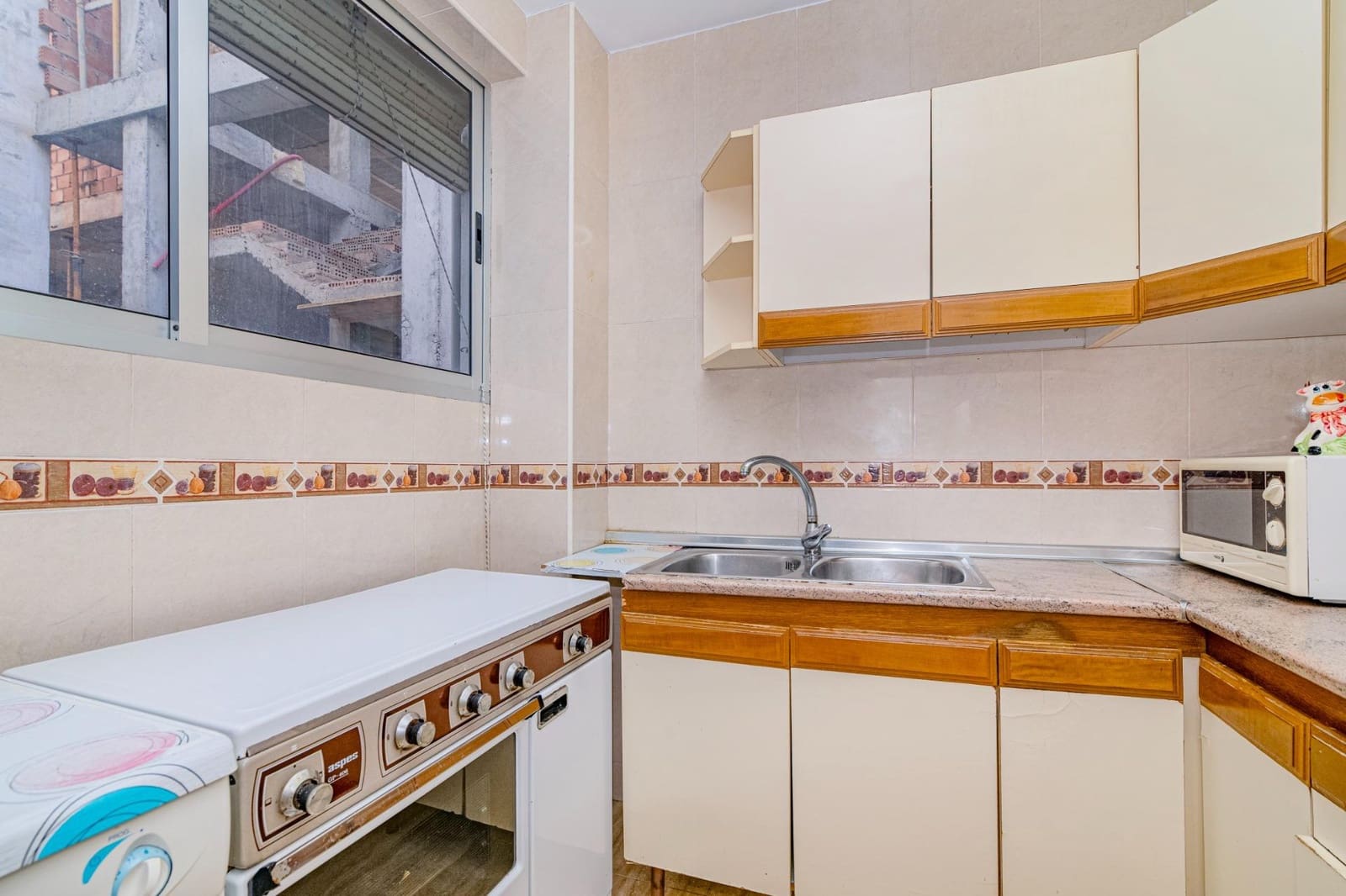 4 slaapkamer Appartement te koop in Granada stad - € 440.000 (Ref: 9524756)