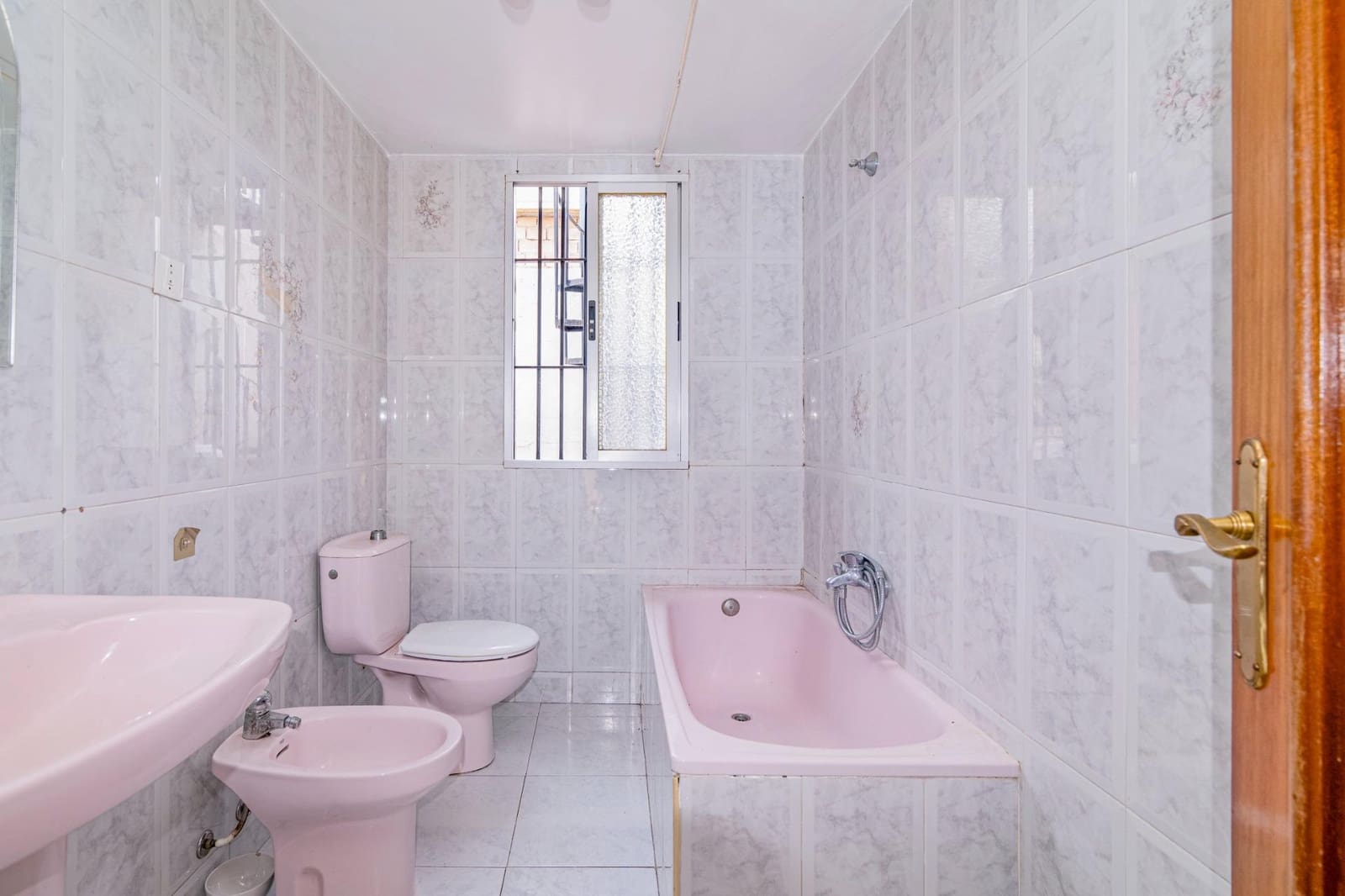 4 slaapkamer Appartement te koop in Granada stad - € 440.000 (Ref: 9524756)