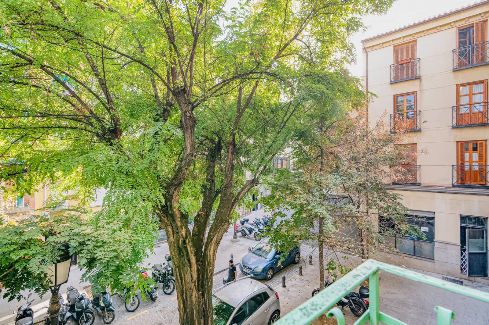 Apartamento de 4 habitaciones en Granada ciudad en venta - 440.000 € (Ref: 9524756)