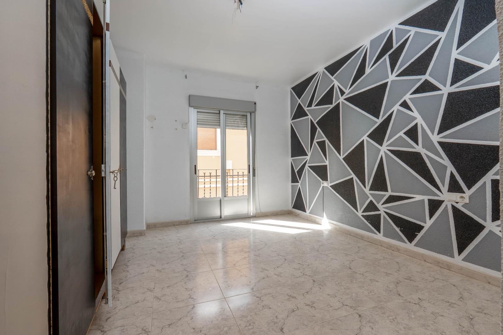 11 sypialnia Apartament na sprzedaż w Guadix z garażem - 300 000 € (Ref: 9524758)