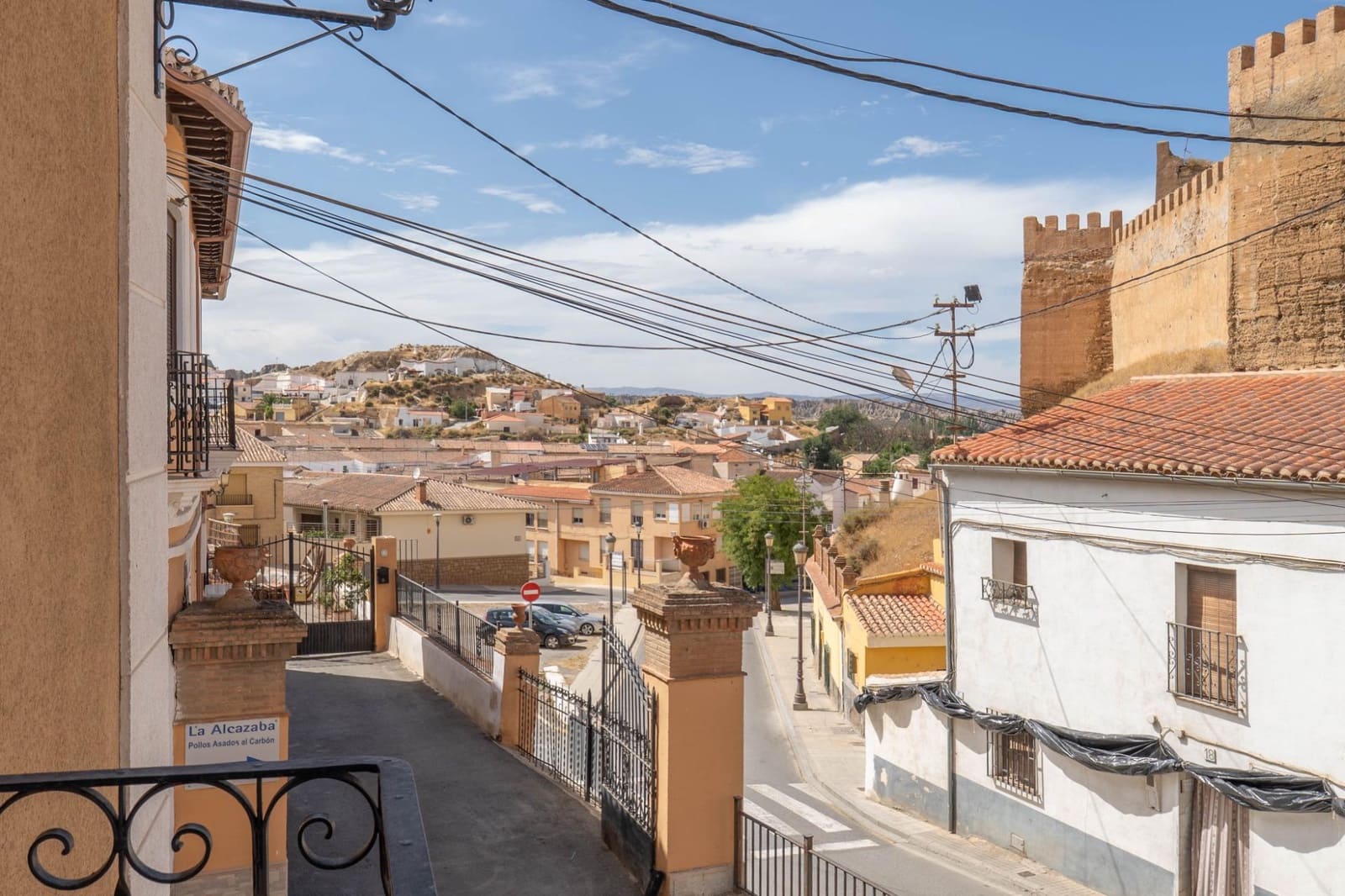 11 sypialnia Apartament na sprzedaż w Guadix z garażem - 300 000 € (Ref: 9524758)