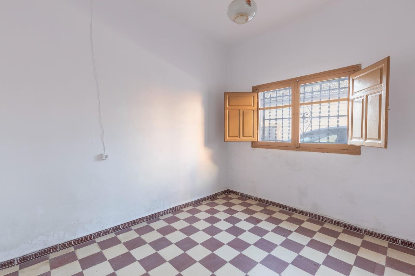 3 soveværelse Byhus til salg i Alhendin med garage - € 129.900 (Ref: 9530505)