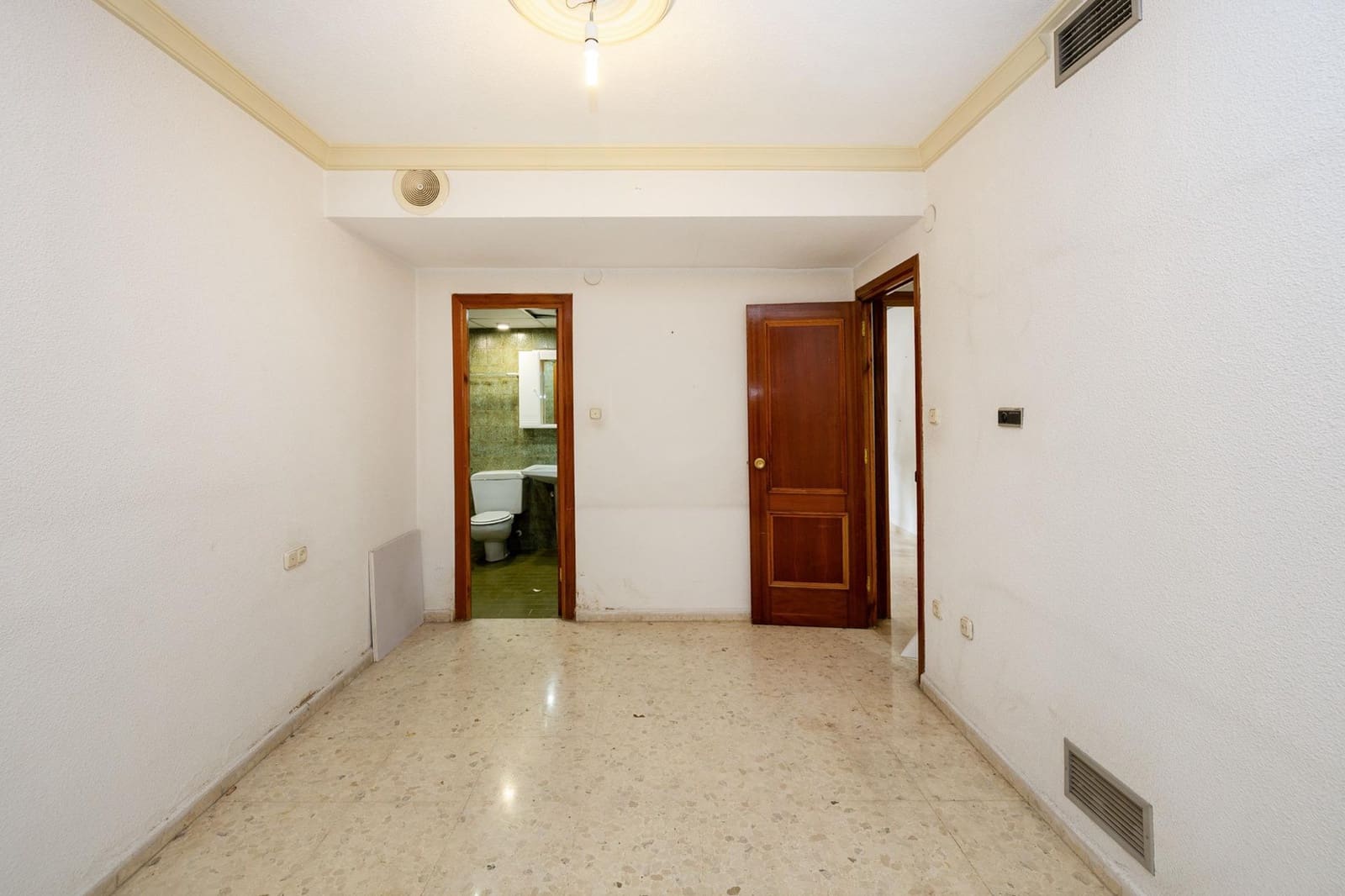 4 soveværelse Lejlighed til salg i Granada by - € 440.000 (Ref: 9541079)