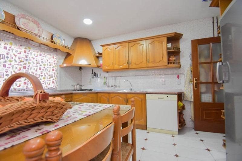 Kommersiell till salu i Santa Fe - 400 000 € (Ref: 9541080)