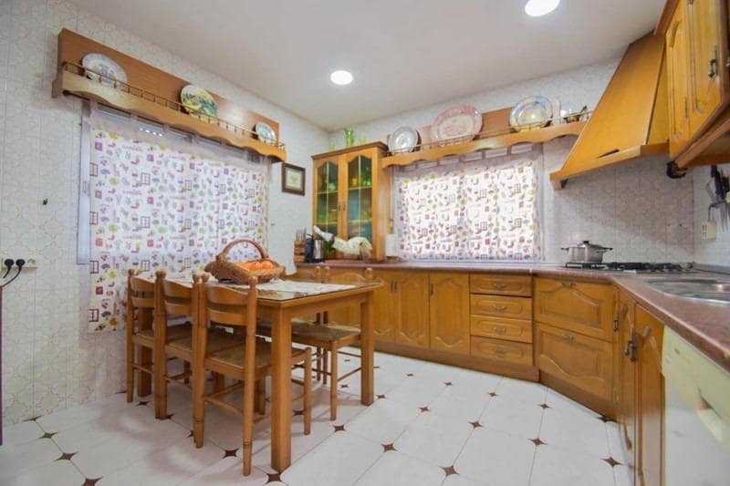 Kommersiell till salu i Santa Fe - 400 000 € (Ref: 9541080)