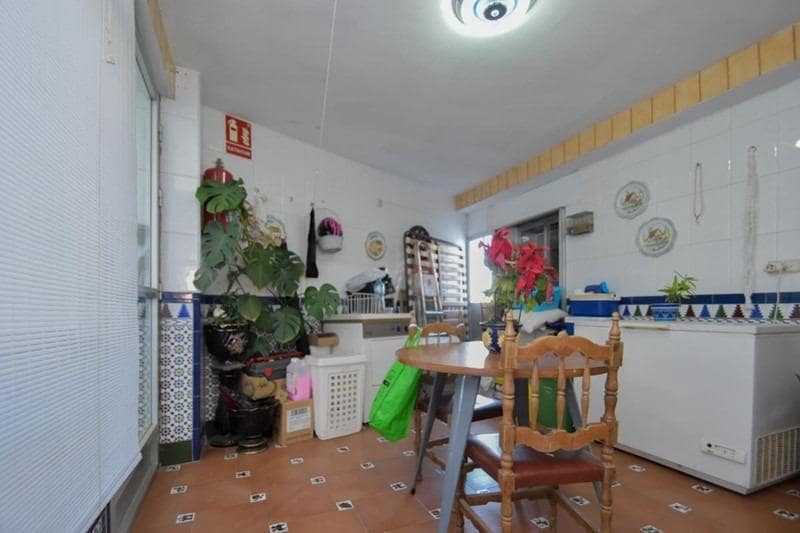 Kommersiell till salu i Santa Fe - 400 000 € (Ref: 9541080)