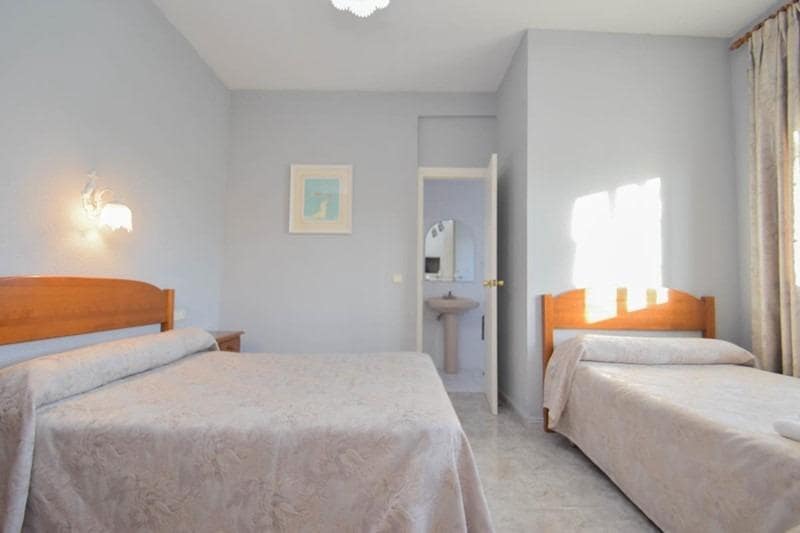 Kommersiell till salu i Santa Fe - 400 000 € (Ref: 9541080)