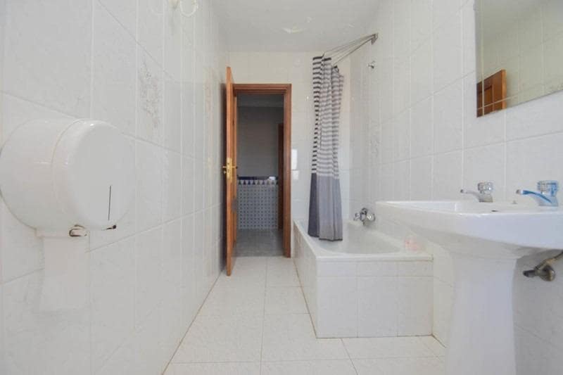 Kommersiell till salu i Santa Fe - 400 000 € (Ref: 9541080)