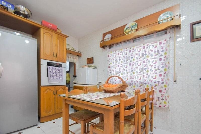 Kommersiell till salu i Santa Fe - 400 000 € (Ref: 9541080)