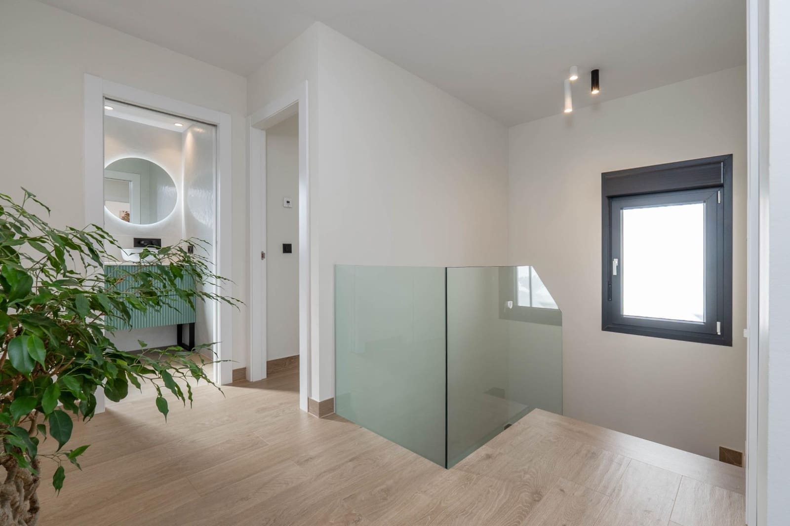 3 Zimmer Reihenhaus zu verkaufen in Albolote mit Garage - 385.000 € (Ref: 9541081)