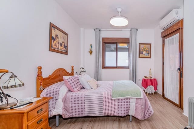 3 soverom Leilighet til salgs i La Zubia - € 195 000 (Ref: 9543587)