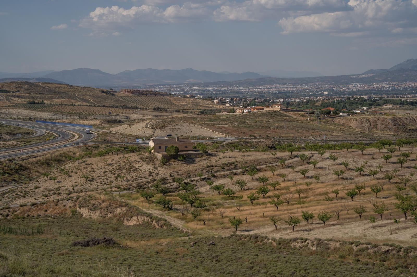 Grunde uden byggetilladelser til salg i Alhendin - € 102.000 (Ref: 9548164)