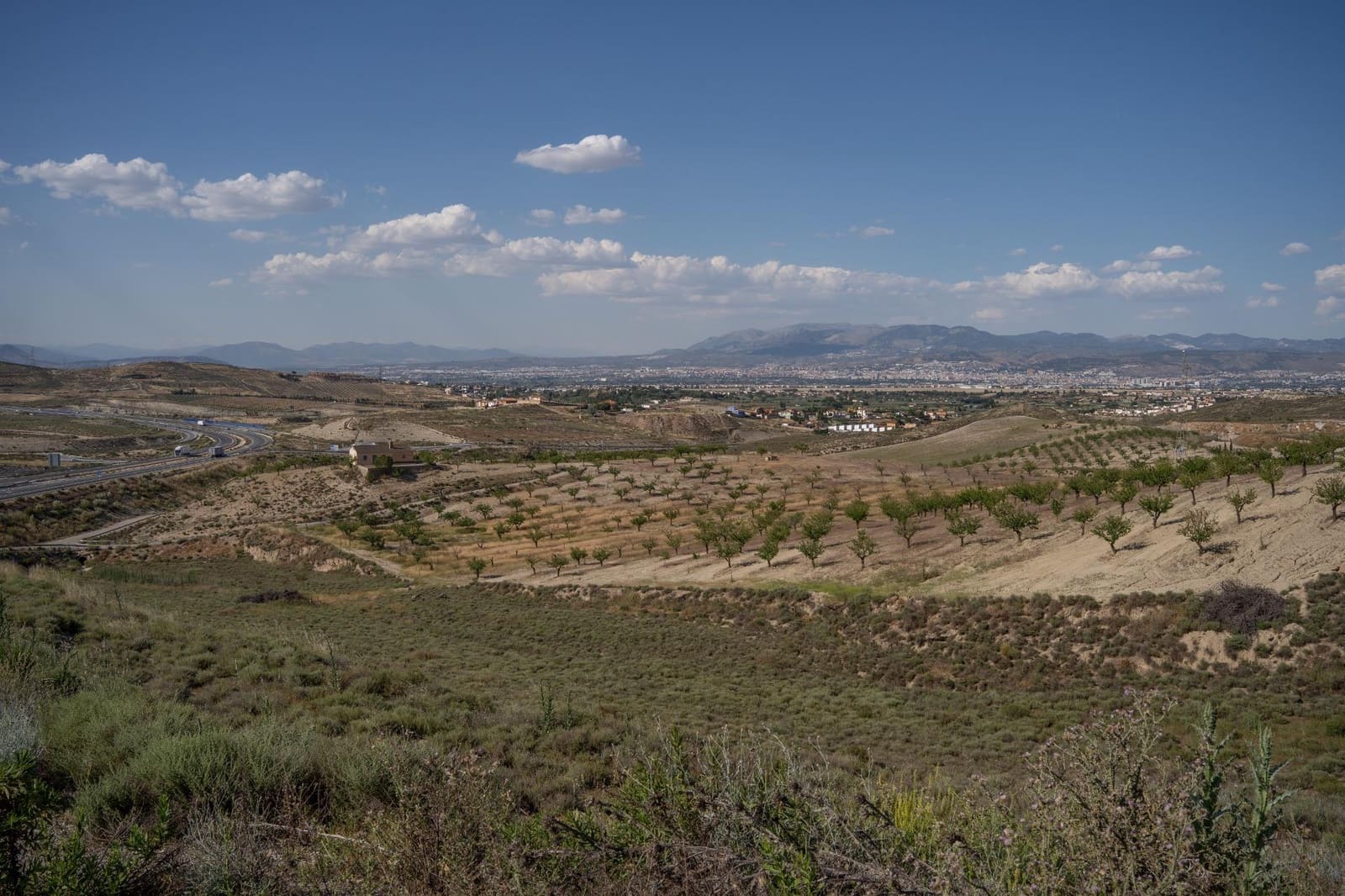 Grunde uden byggetilladelser til salg i Alhendin - € 102.000 (Ref: 9548164)