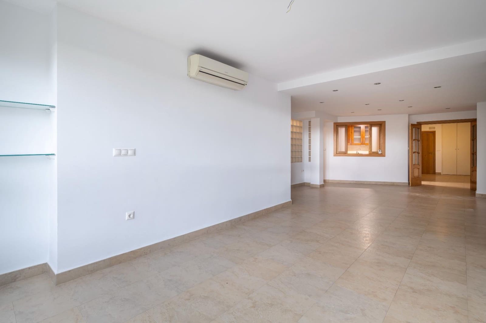 4 soverom Leilighet til salgs i Granada by med garasje - € 548 000 (Ref: 9555818)