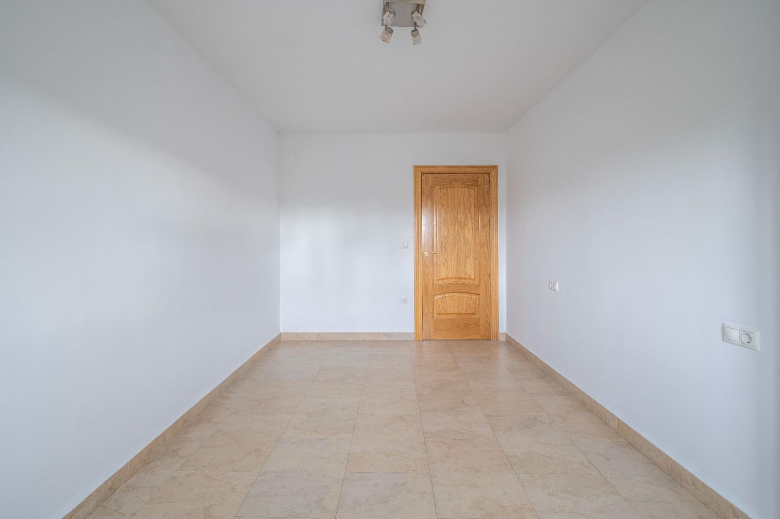 4 soverom Leilighet til salgs i Granada by med garasje - € 548 000 (Ref: 9555818)