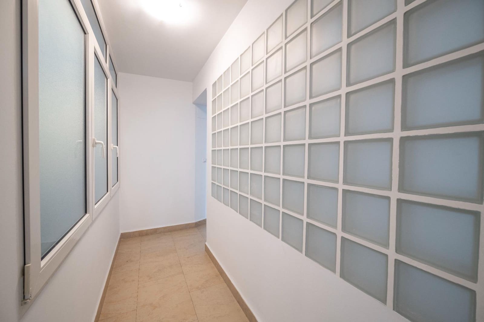 4 soverom Leilighet til salgs i Granada by med garasje - € 548 000 (Ref: 9555818)