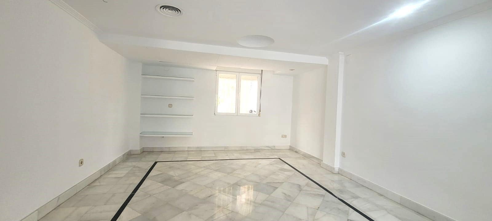 5 sovrum Villa till salu i Granada stad - 660 000 € (Ref: 9561765)