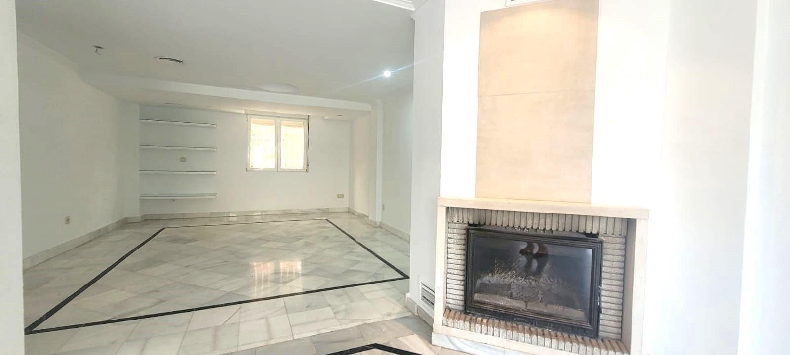 5 sovrum Villa till salu i Granada stad - 660 000 € (Ref: 9561765)