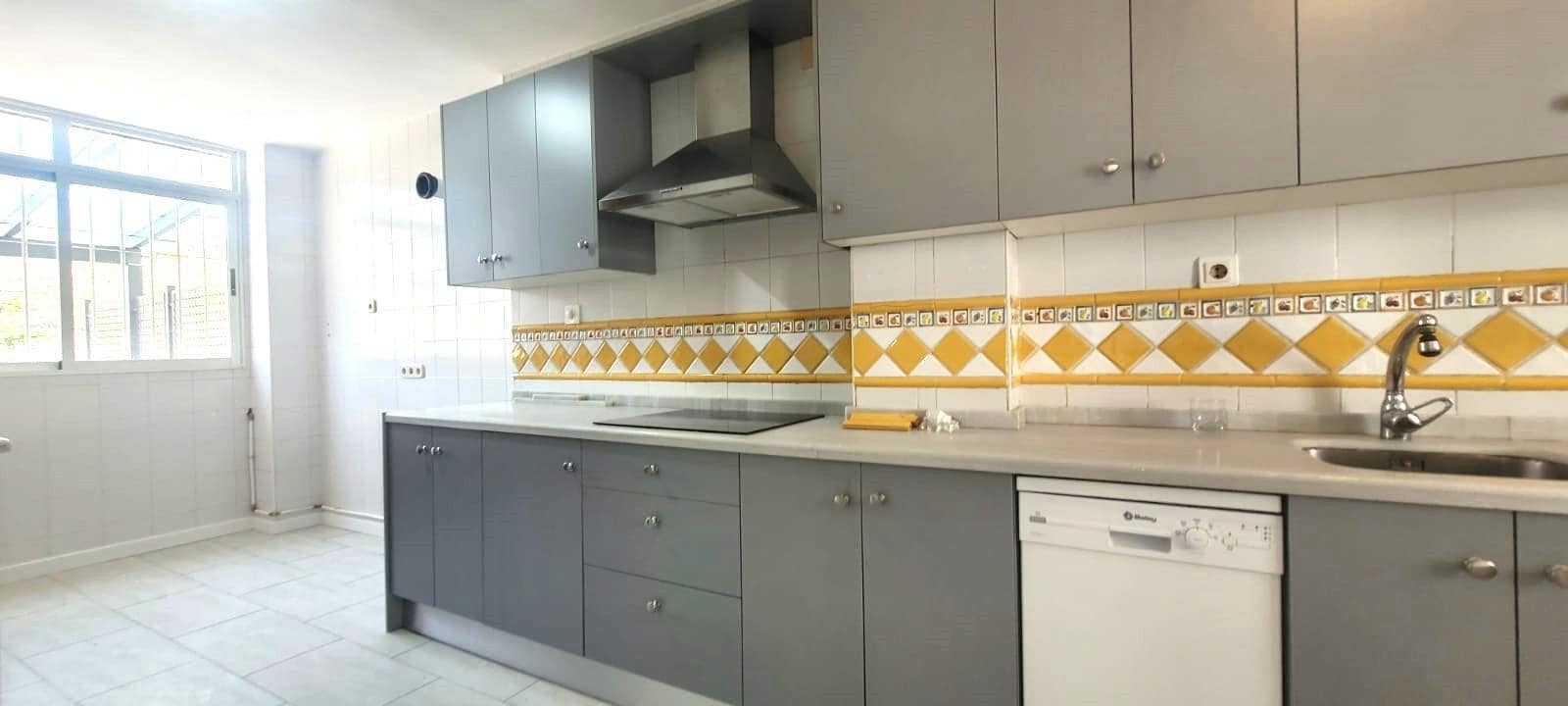 5 sovrum Villa till salu i Granada stad - 660 000 € (Ref: 9561765)