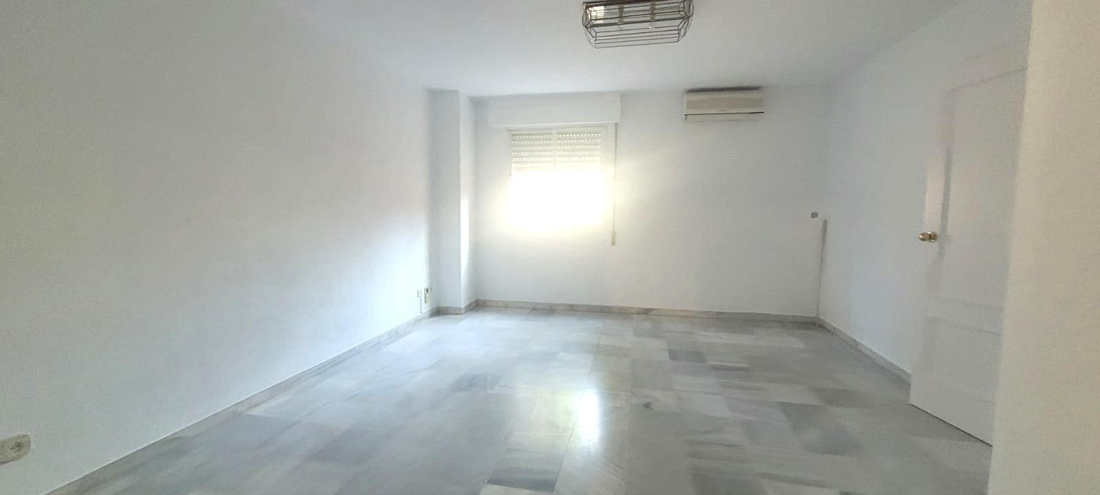 5 sovrum Villa till salu i Granada stad - 660 000 € (Ref: 9561765)