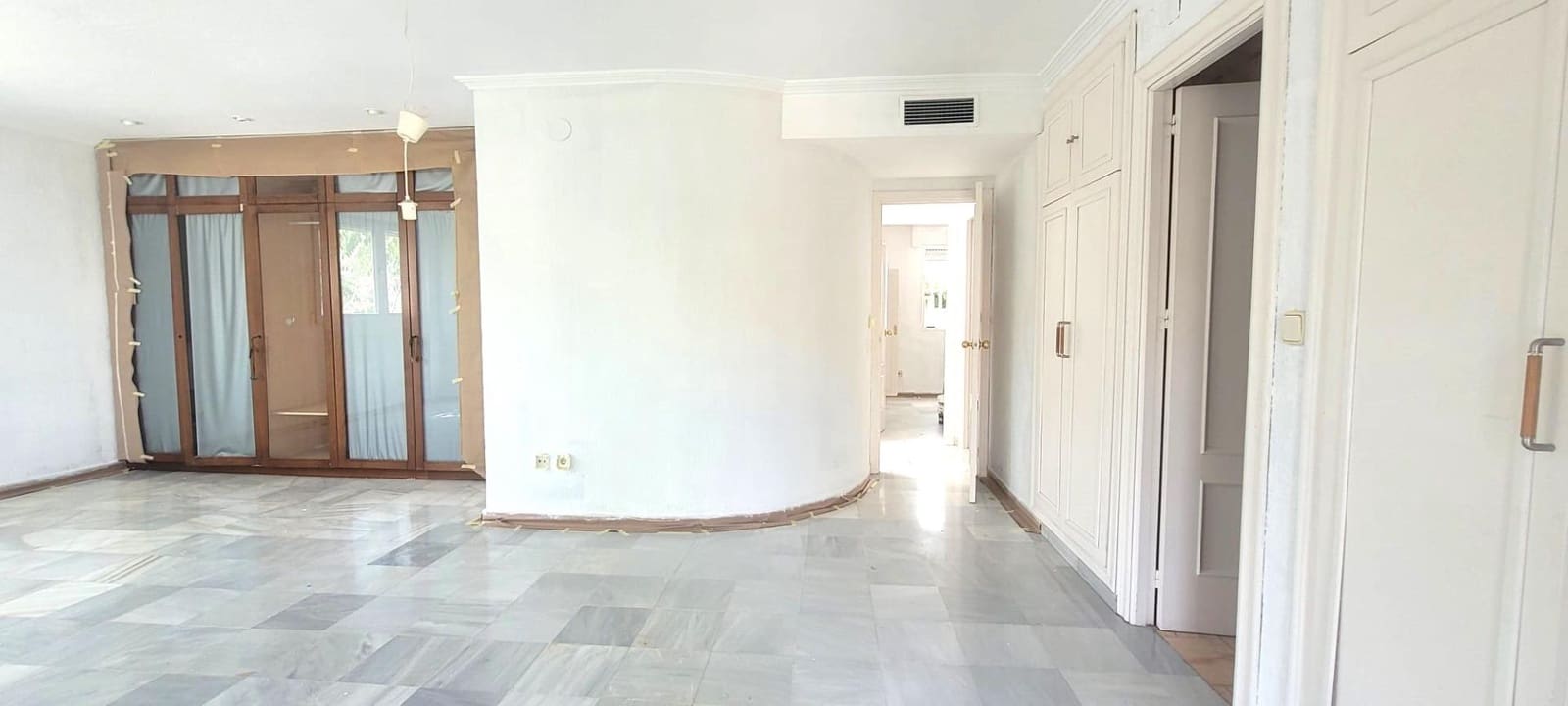 5 sovrum Villa till salu i Granada stad - 660 000 € (Ref: 9561765)