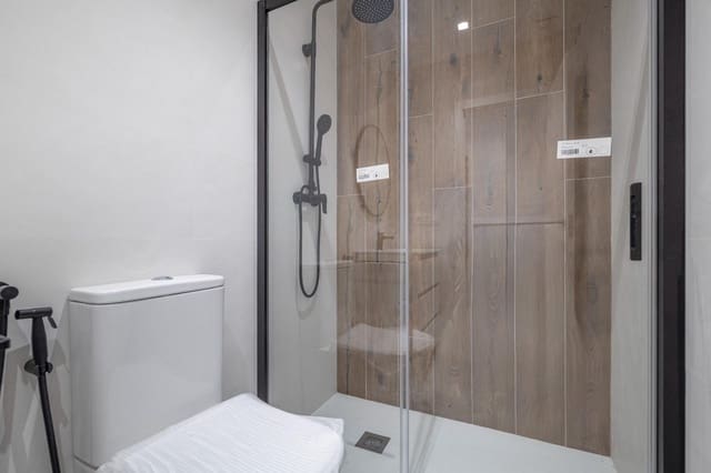 1 sovrum Lägenhet till salu i Granada stad - 135 000 € (Ref: 9571149)