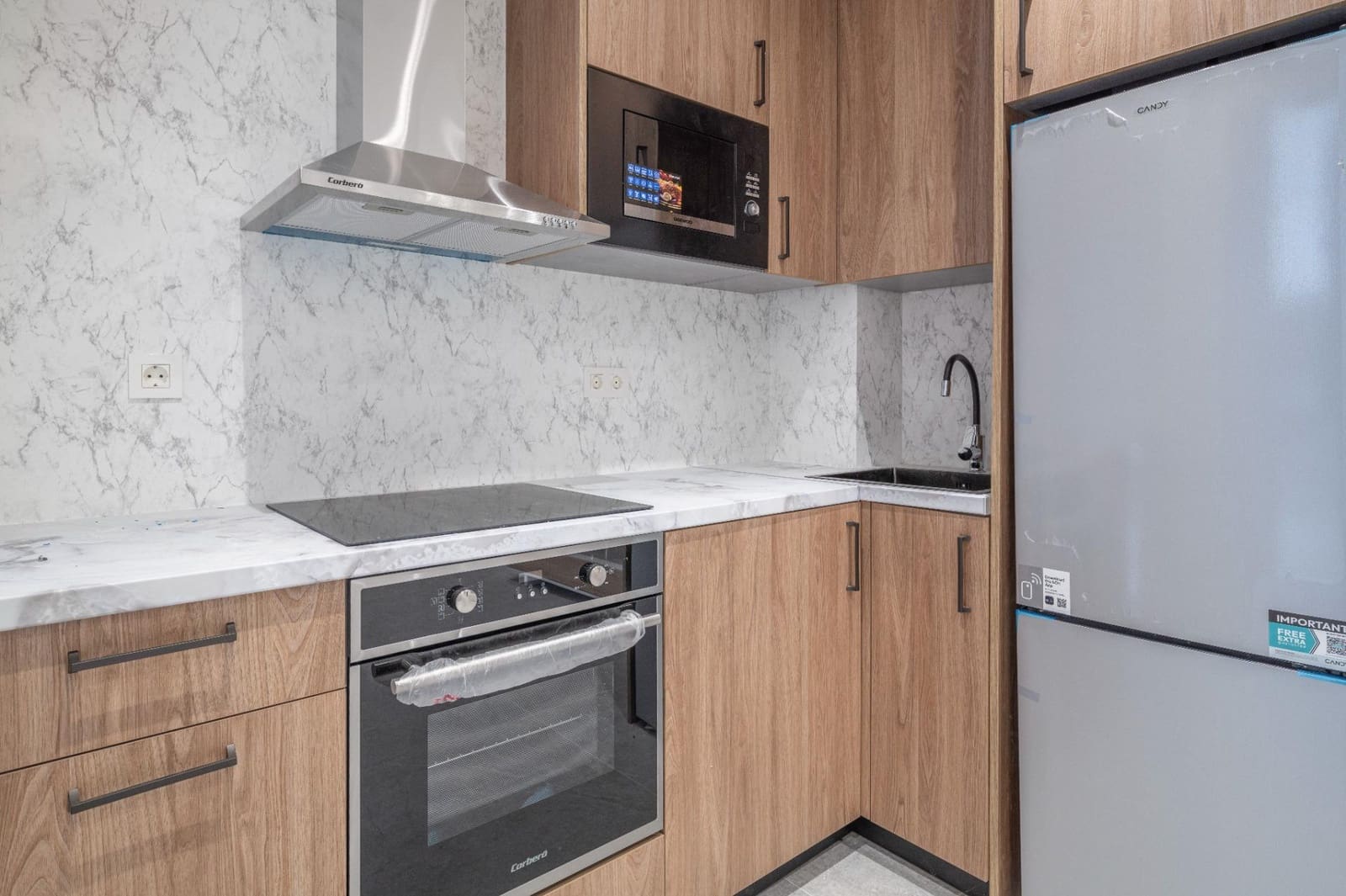 1 sovrum Lägenhet till salu i Granada stad - 135 000 € (Ref: 9571149)